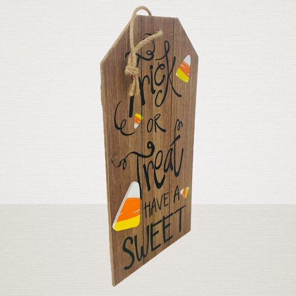 GANZ NEW Wood Plank “Trick Or Treat Have A Sweet” Halloween Large Sign 16x12x1" - Picture 4 of 6